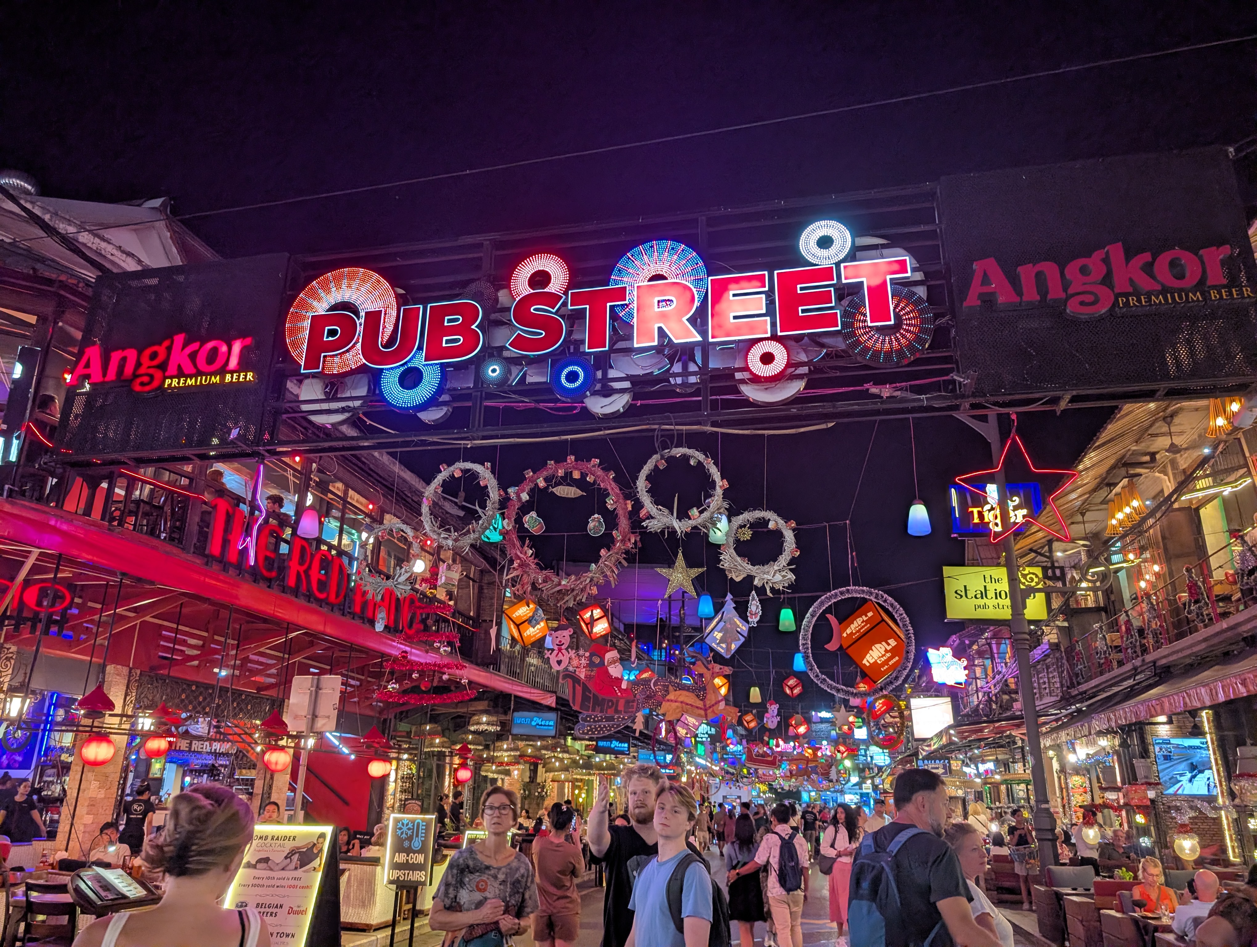 Pub Street